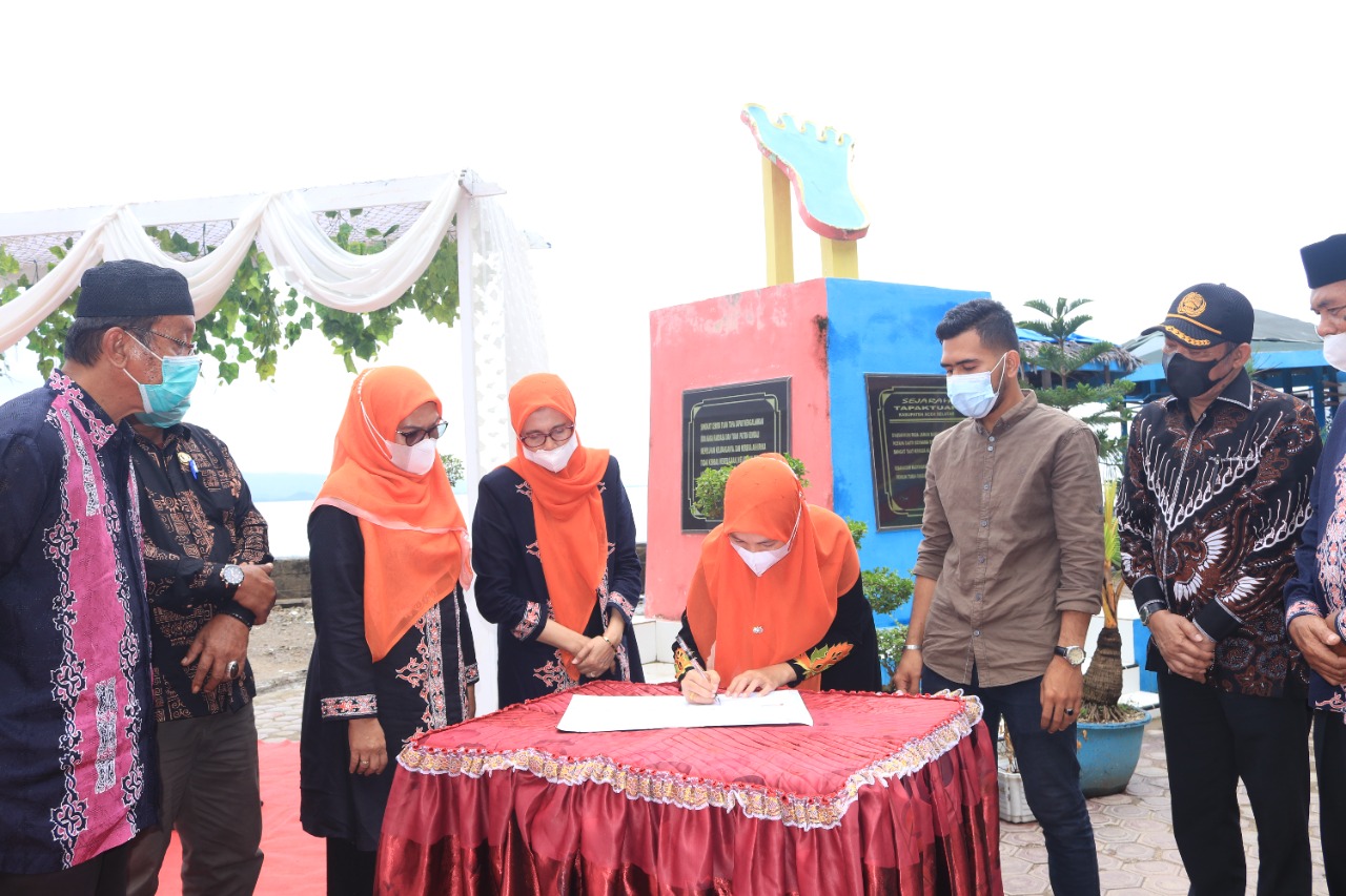 Ketua Dekranasda Aceh Selatan Kailida, S.Pd.I, Sambut Tim Dekranasda Aceh