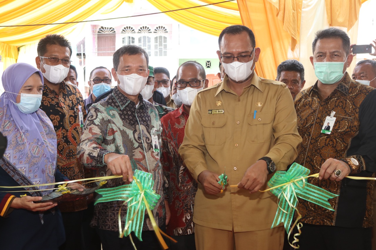 Bank Aceh KCP Samadua Resmi Beroperasi, Ini Harapan Bupati Amran