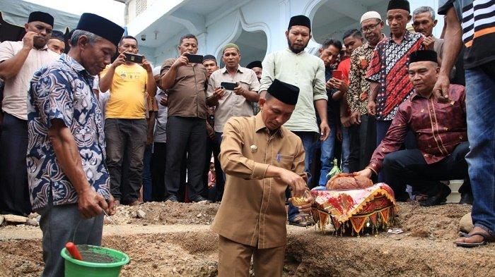 Bupati Aceh Selatan Resmikan Pembangunan Masjid Al Maqramah Lhok Pawoh