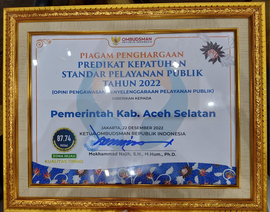 Pemkab Aceh Selatan Raih Penghargaan Predikat Kepatuhan Pelayanan Publik dari Ombudsman RI