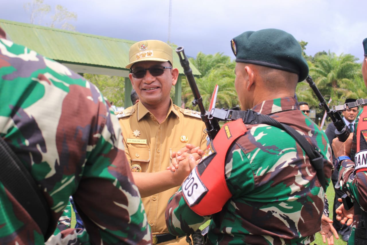 Purna Tugas Pamtas RI - PNG, Prajurit Yonif 115/ML Disambut  Forkopimda Aceh Selatan dan Keluarga 