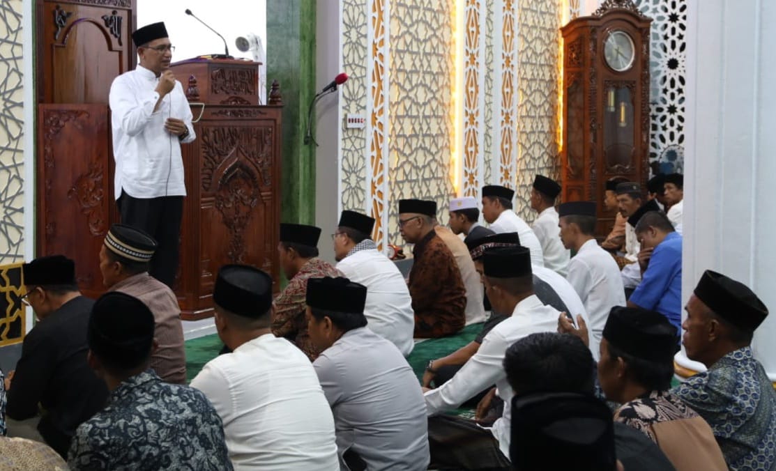 Perkuat Silaturahmi, Pj Bupati Aceh Selatan Safari Ramadhan di Masjid Baburrahmah Gunong Cut