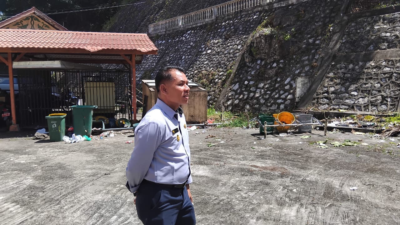 Wabup Aceh Selatan Cek Kebersihan Kantor Pemkab